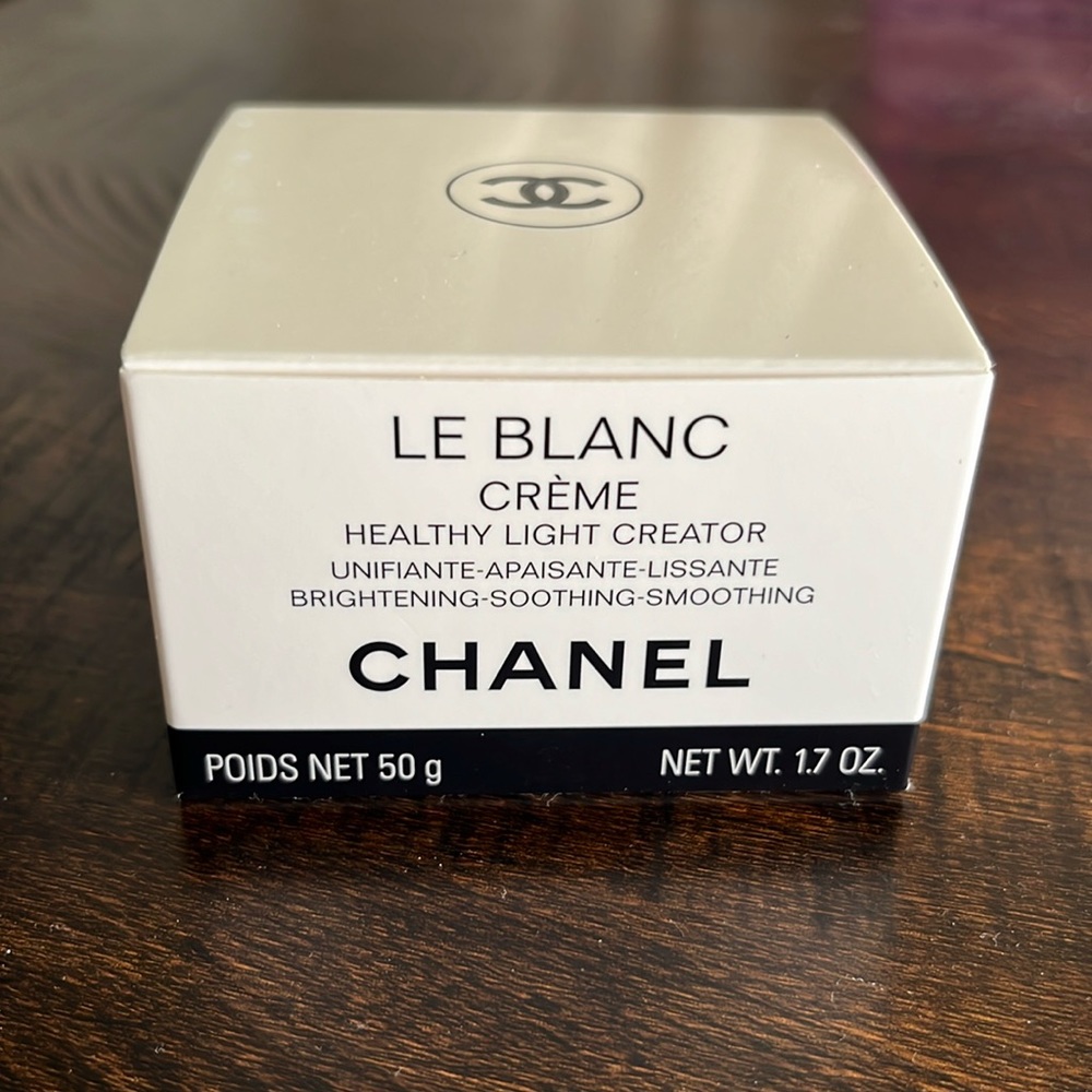 Chanel / Le Blanc cream / Healthy Light Creator